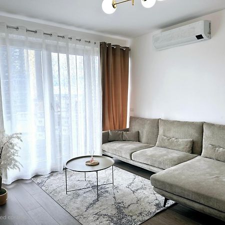 Free Parking Skanderbeg Square - Spacious Central Apartment Tirana Exterior foto